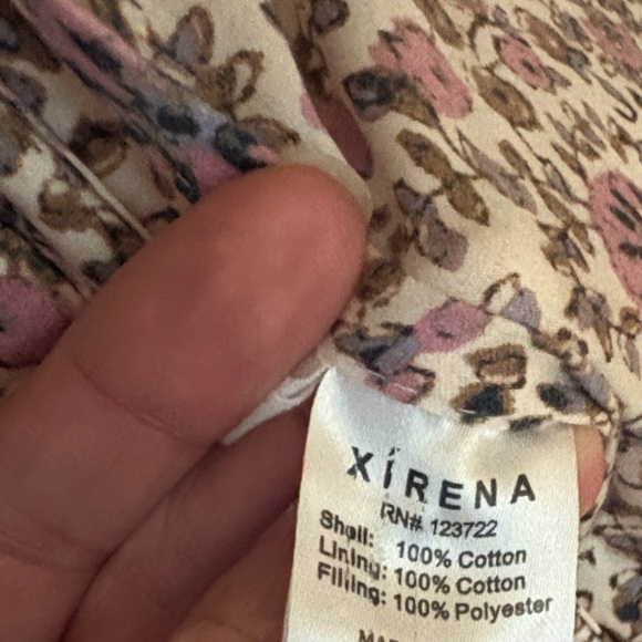 XiRENA Harlyn Quilted Coat Reversible Size XS - Picture 10 of 10